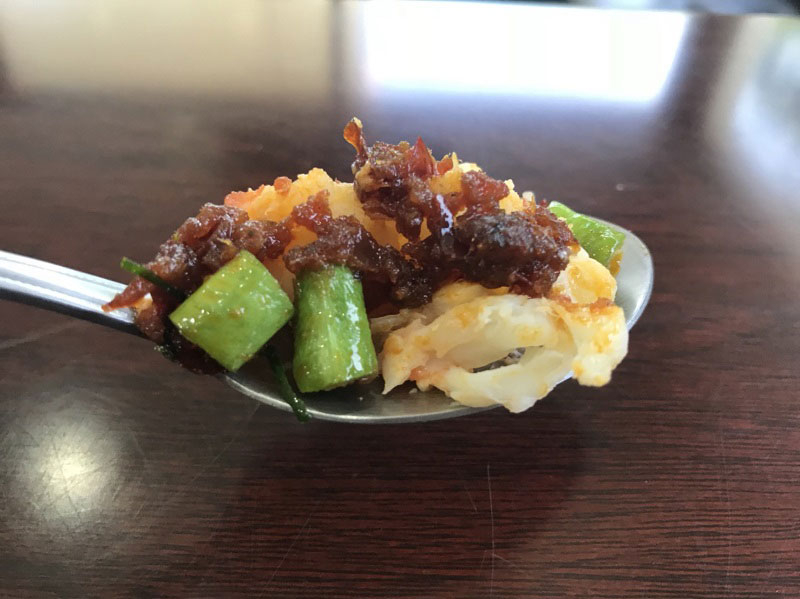 กุ้งผัดพริกแกง