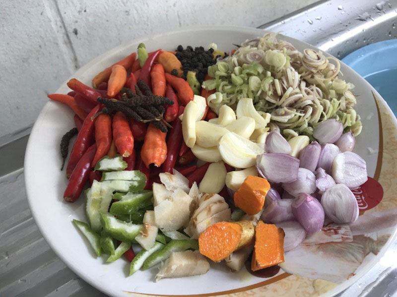 แกงคั่วปูม้า