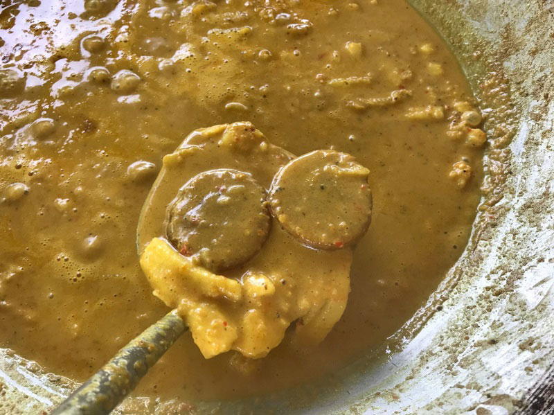 แกงคั่วปูม้า