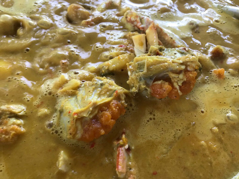 แกงคั่วปูม้า