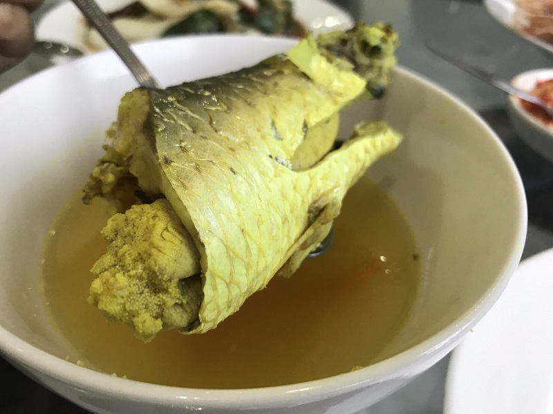 ต้มส้มปลา