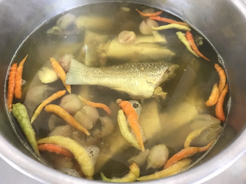 ต้มส้มปลา