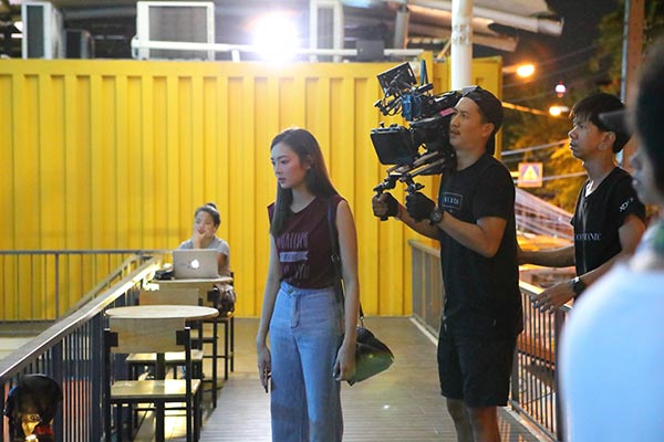 นิว จิ๋ว