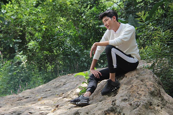 MV 7 สี ปันรักให้โลก