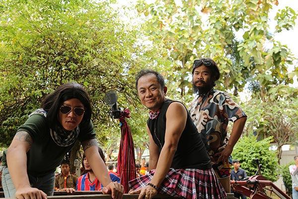 โปงลางสะออน