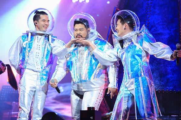 คอนเสิร์ตสามแยกปากหวาน 3 บวก 1