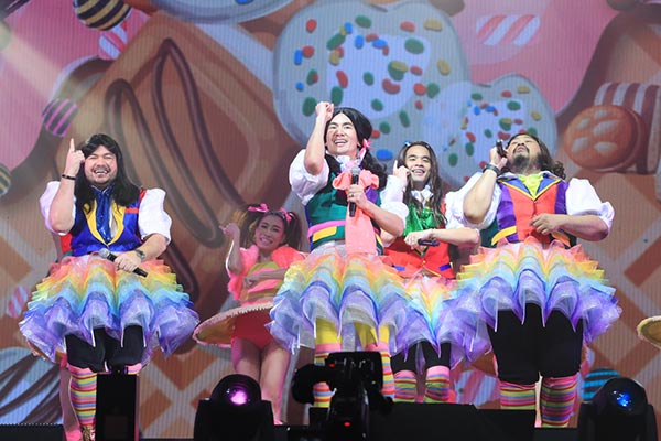 คอนเสิร์ตสามแยกปากหวาน 3 บวก 1