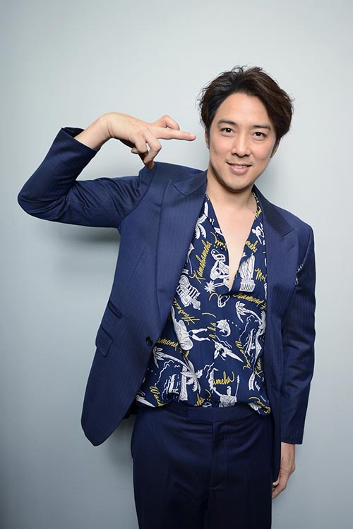 Close Your Eyes And See