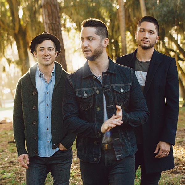 BOYCE AVENUE LIVE IN BANGKOK