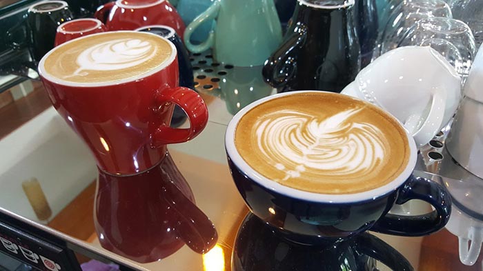 ร้านกาแฟสุพรรณบุรี