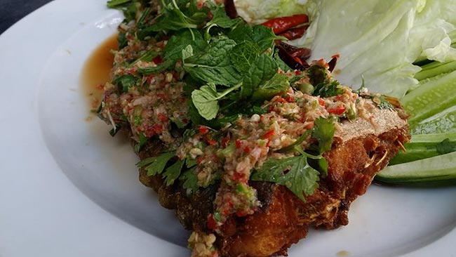 ร้านอาหารชัยนาท