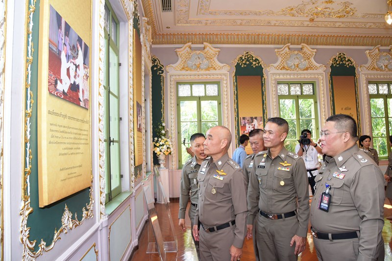 นิทรรศการเฉลิมพระเกียรติสมเด็จพระเจ้าอยู่หัว ณ วังปารุสกวัน