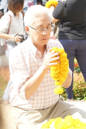 ข้ามสีทันดร อุทัยเทวี