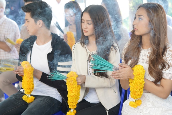 ข้ามสีทันดร อุทัยเทวี