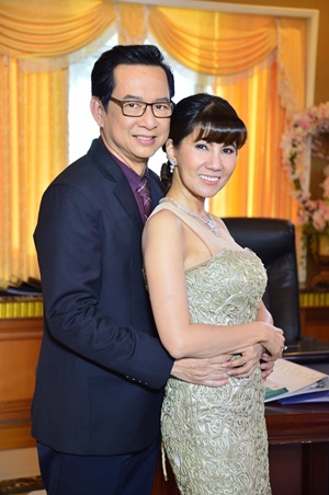 เพชรร้อยรัก