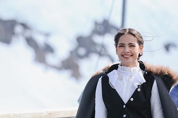 ญาญ่า อุรัสยา