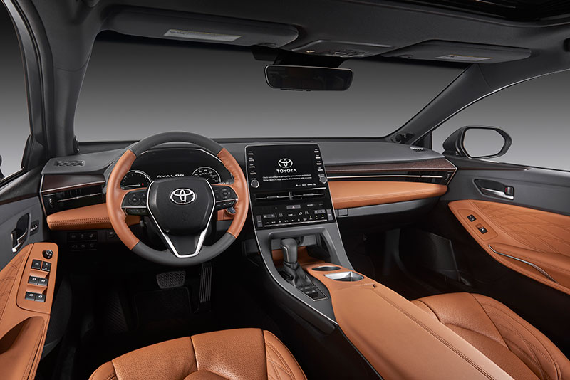 Toyota Avalon 2019