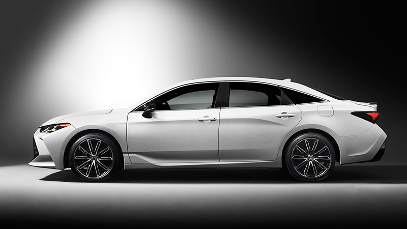 Toyota Avalon 2019