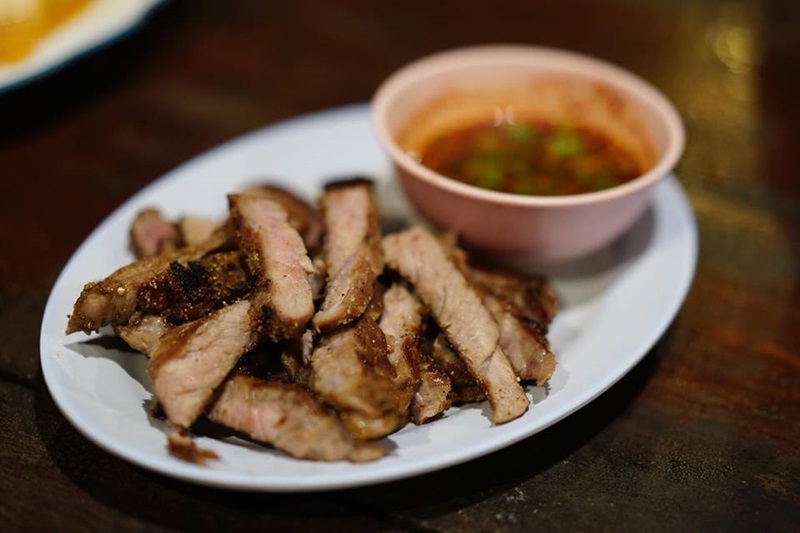 ร้านอาหารริมน้ำ กรุงเทพ