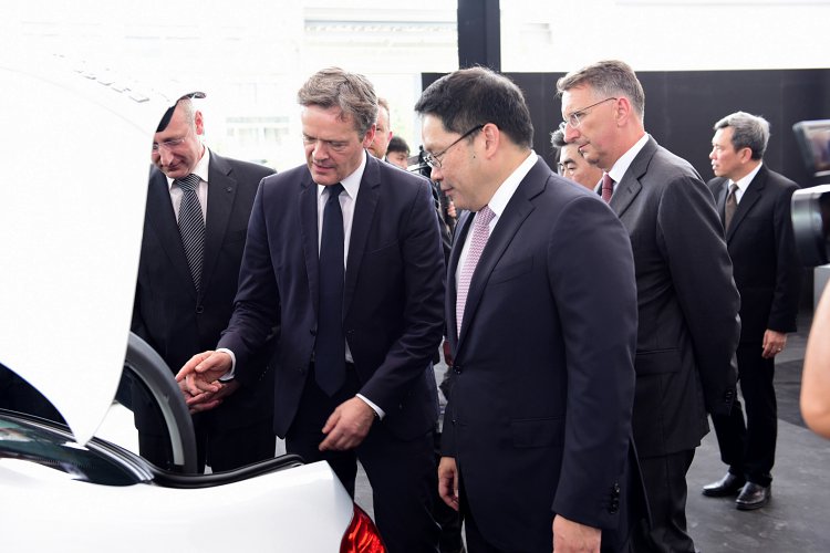 เมอร์เซเดส-เบนซ์