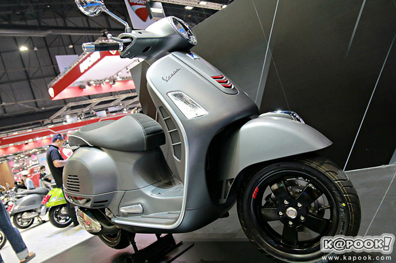 Vespa GTS Super Sport 300 ABS