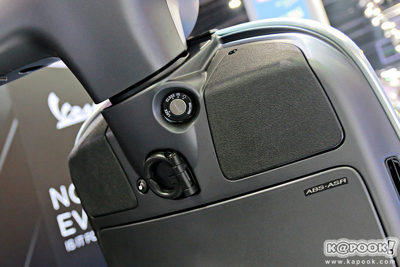 Vespa GTS Super Sport 300 ABS