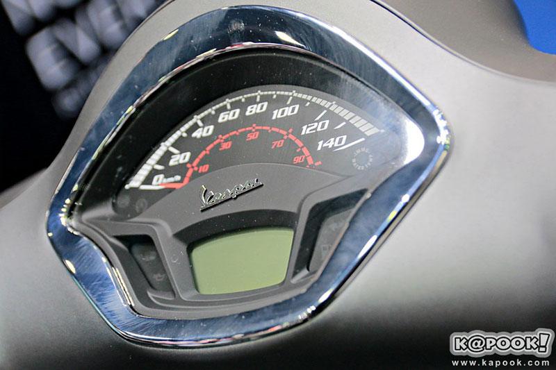 Vespa GTS Super Sport 300 ABS