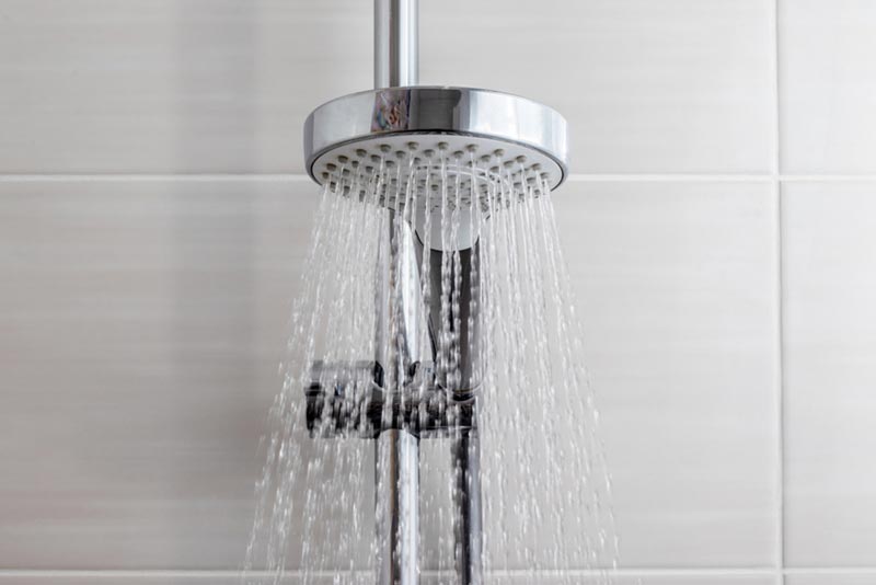 น้ำประปาร้อน เกิดจากอะไร