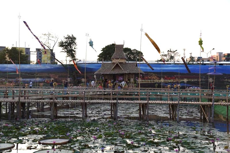 สะพานไม้ทุ่งรังสิต