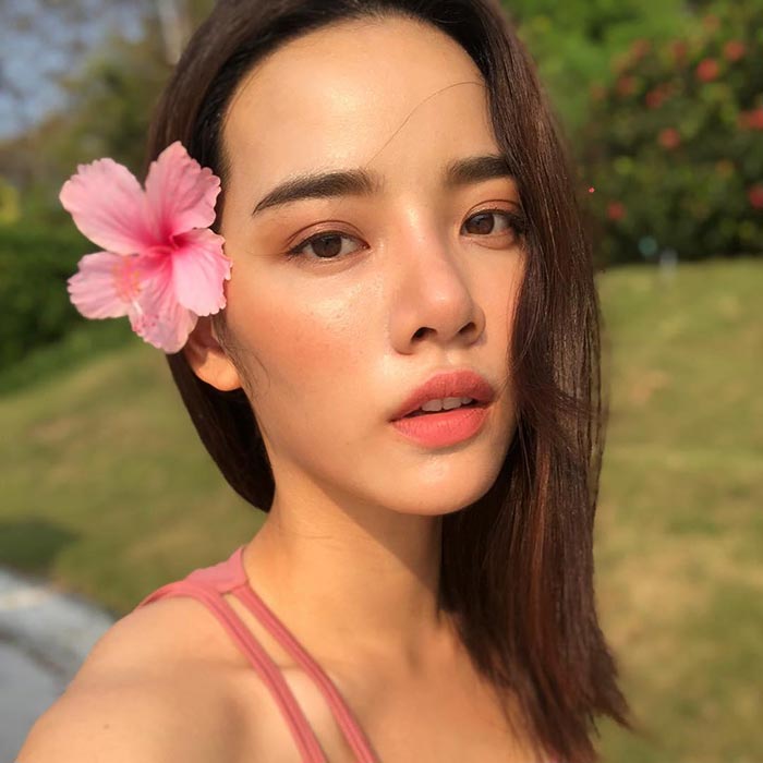 ดาราหน้าหมวย