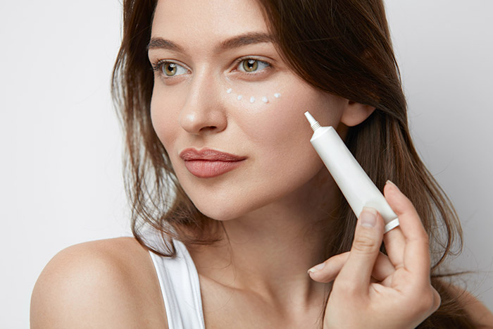 อายครีม