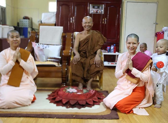 ดาราเปลี่ยนแปลงตัวเอง