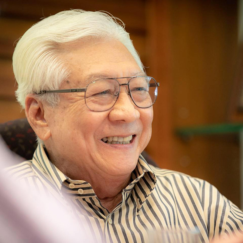 พิเชษฐ สถิรชวาล