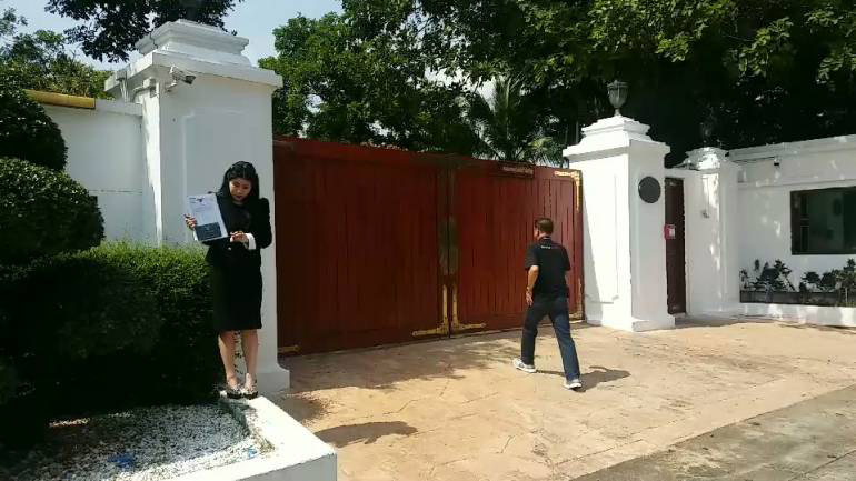 ไฮโซบี พิมพ์นรี