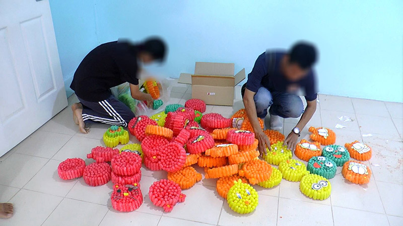 จับกระทงละเมิดลิขสิทธิ์