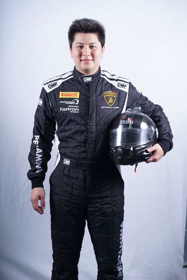 เฟอร์รารี่ ไฮโซกี้ สราวุธ