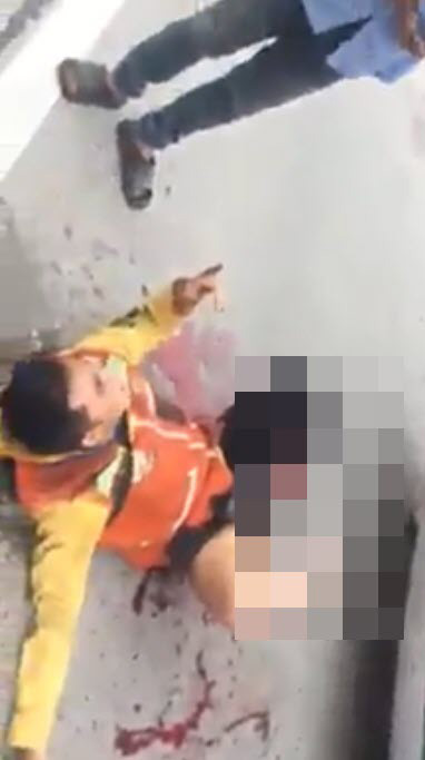 รถบัสทับวินขาขาด