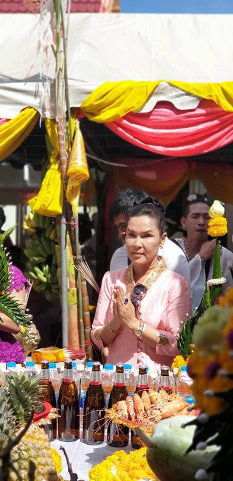 ศิริพร อำไพพงษ์