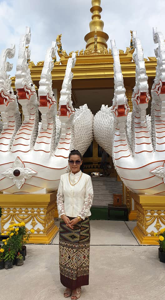 ศิริพร อำไพพงษ์