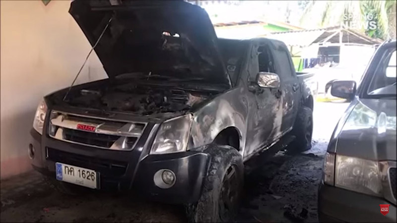 เผารถยนต์