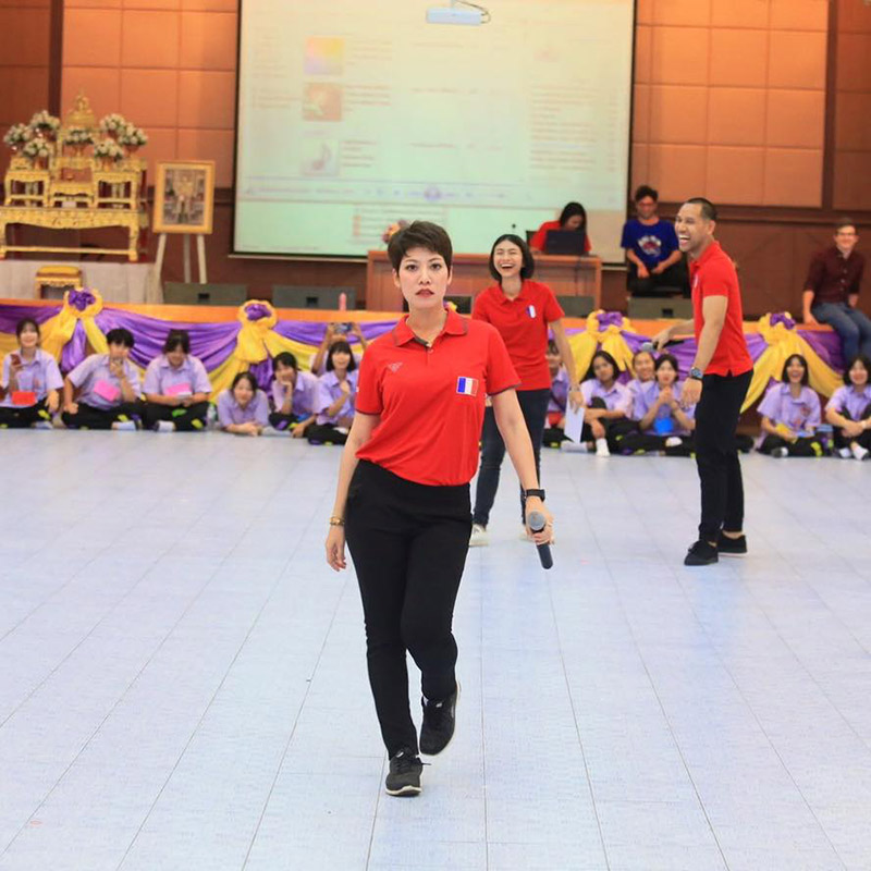 ครูขวัญ โรงเรียนผดุงนารี