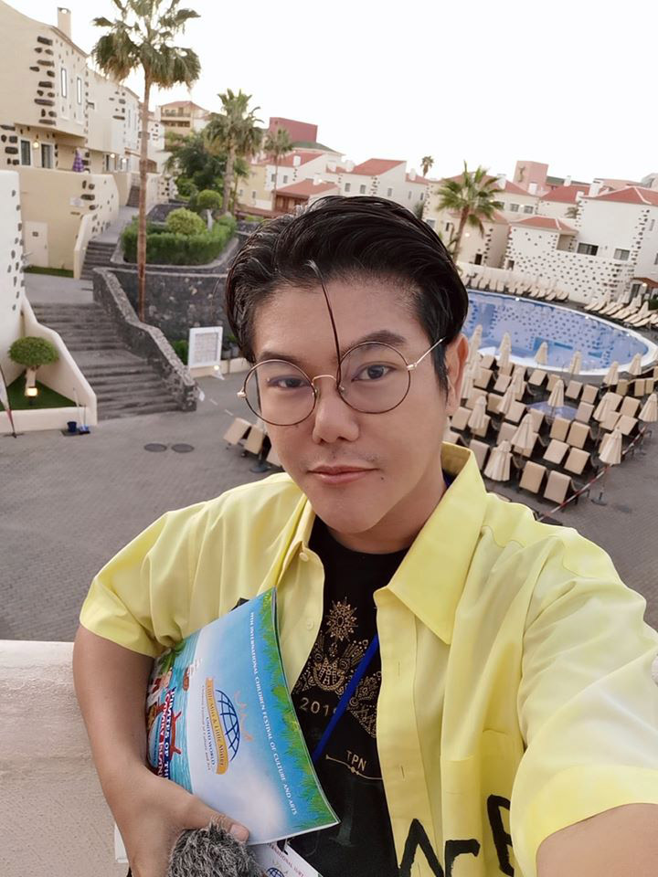 ครูกวางฆ่าตัวตาย