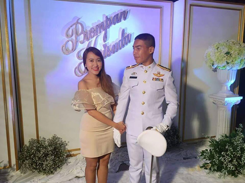 ทหารร่มไม่กาง