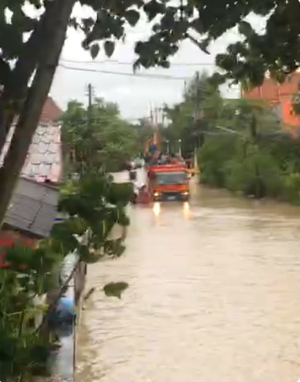 น้ำท่วมร้อยเอ็ด