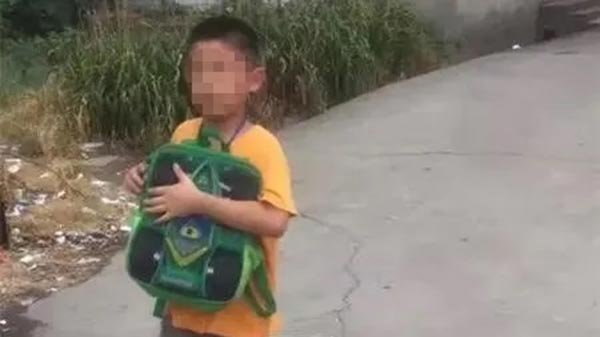 แม่ทำร้ายลูก