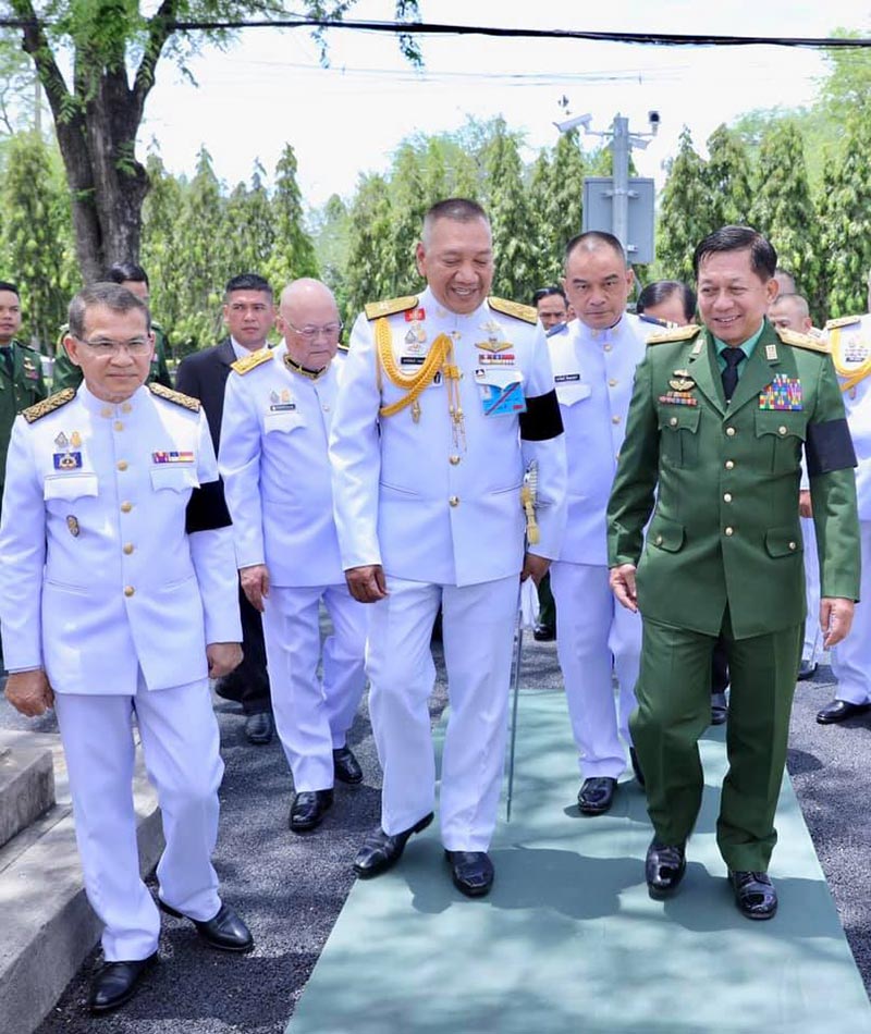 เปรม ติณสูลานนท์