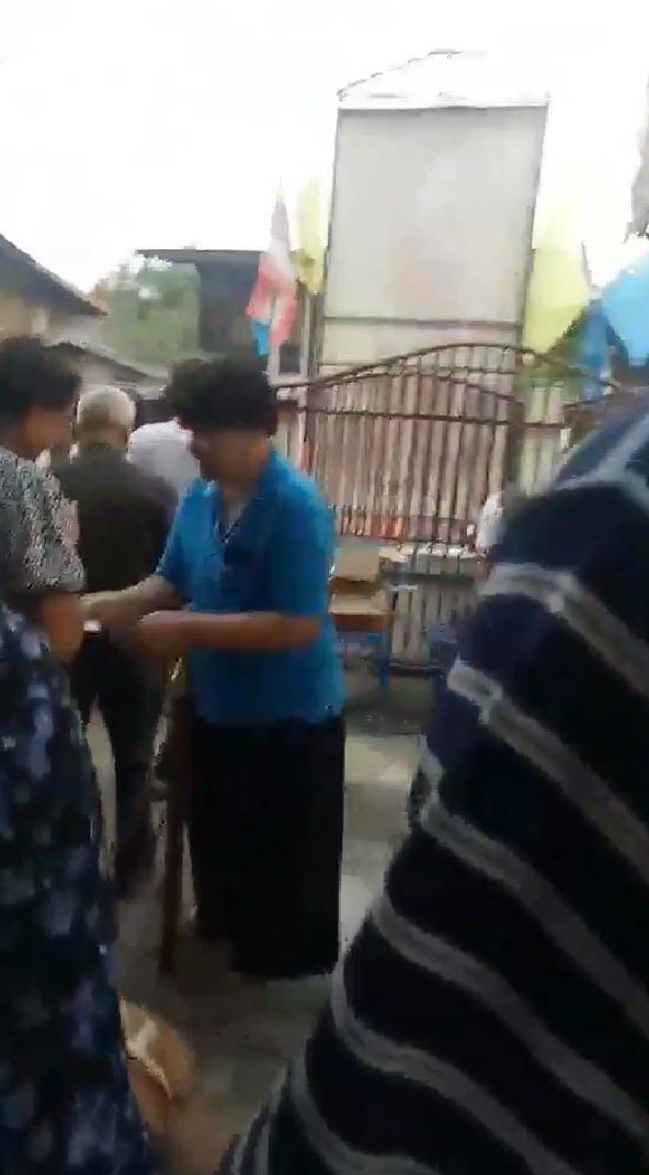 พรรคการเมือง