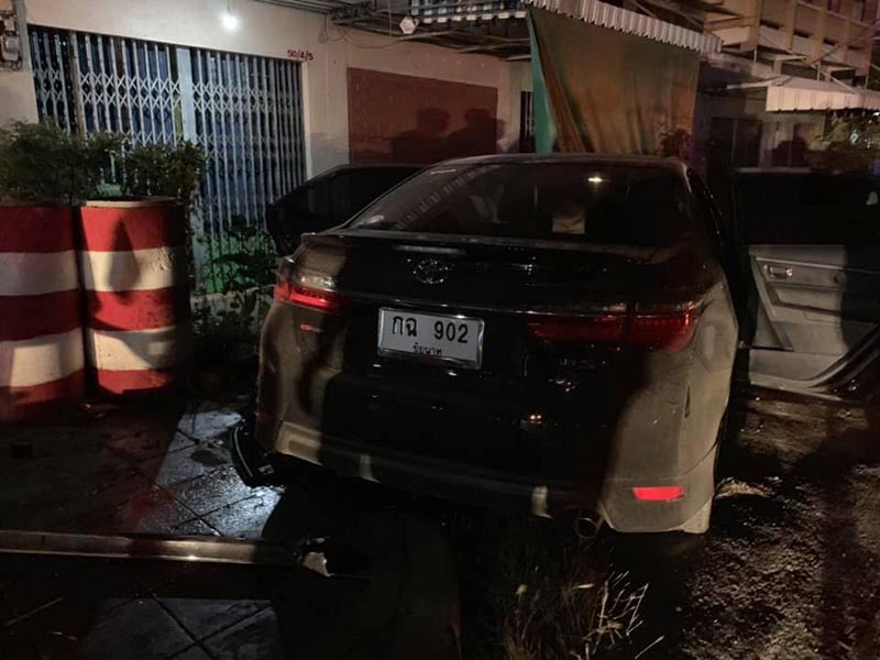 รถชนคนตาย