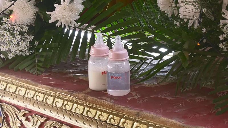 คลอดลูกตาย