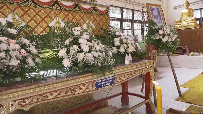 คลอดลูกตาย